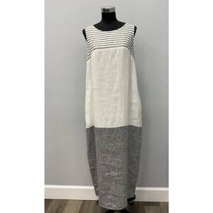 NEW HUBERT GASSER linen dress with pockets in white/black